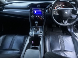 รถบ้าน รถมือสอง Honda Civic 1.8 i-VTEC รุ่น E เกียร์ Auto ปี 2016 โดย หญิงรถบ้าน รถมือสองขอนแก่น ราคาถูก ผ่อนสบาย